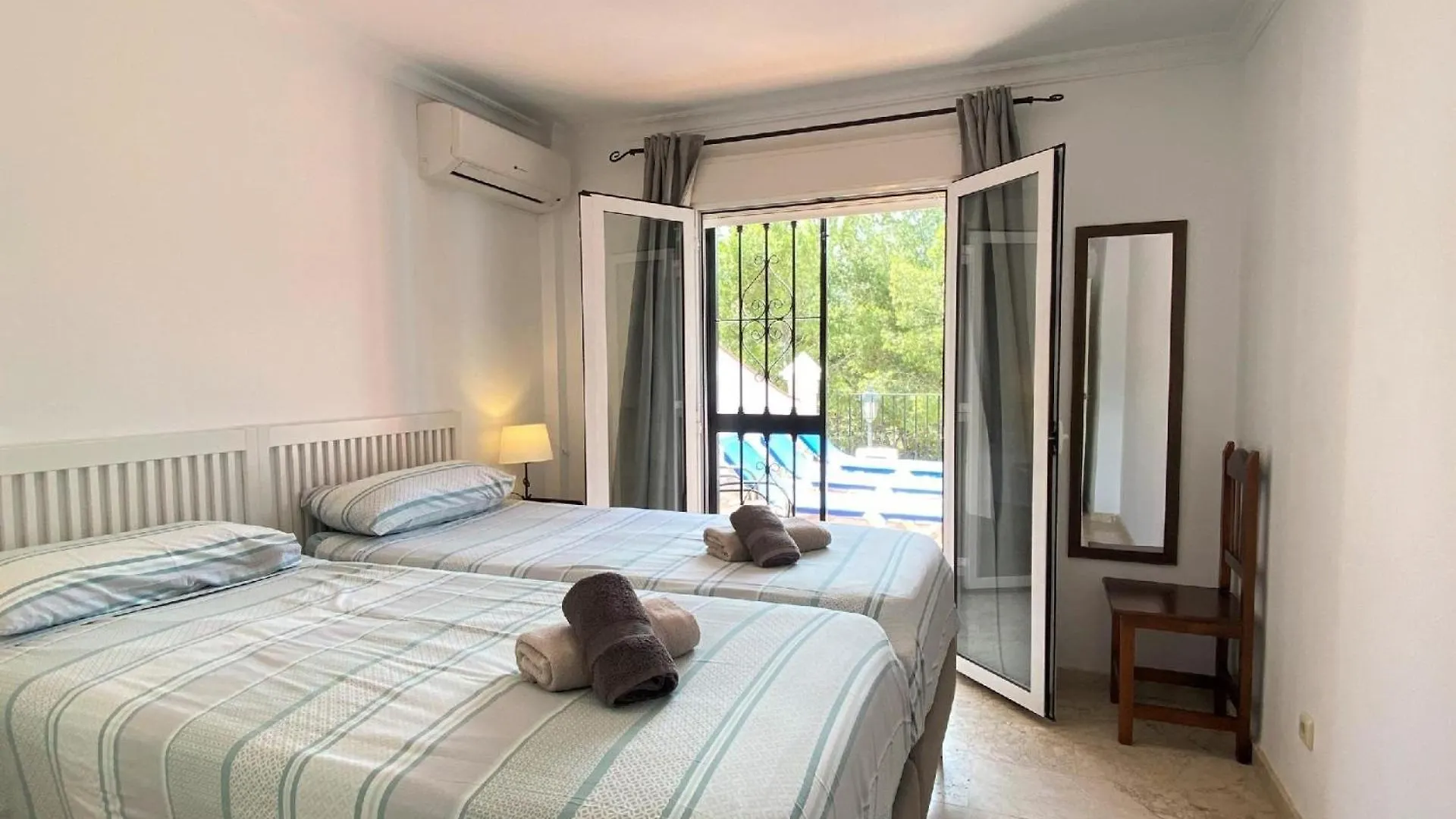 Ferienhaus Mit Privatpool Fuer 8 Personen Ca 100 Qm In Nerja, Andalusien Costa Del Sol Holiday home Nerja