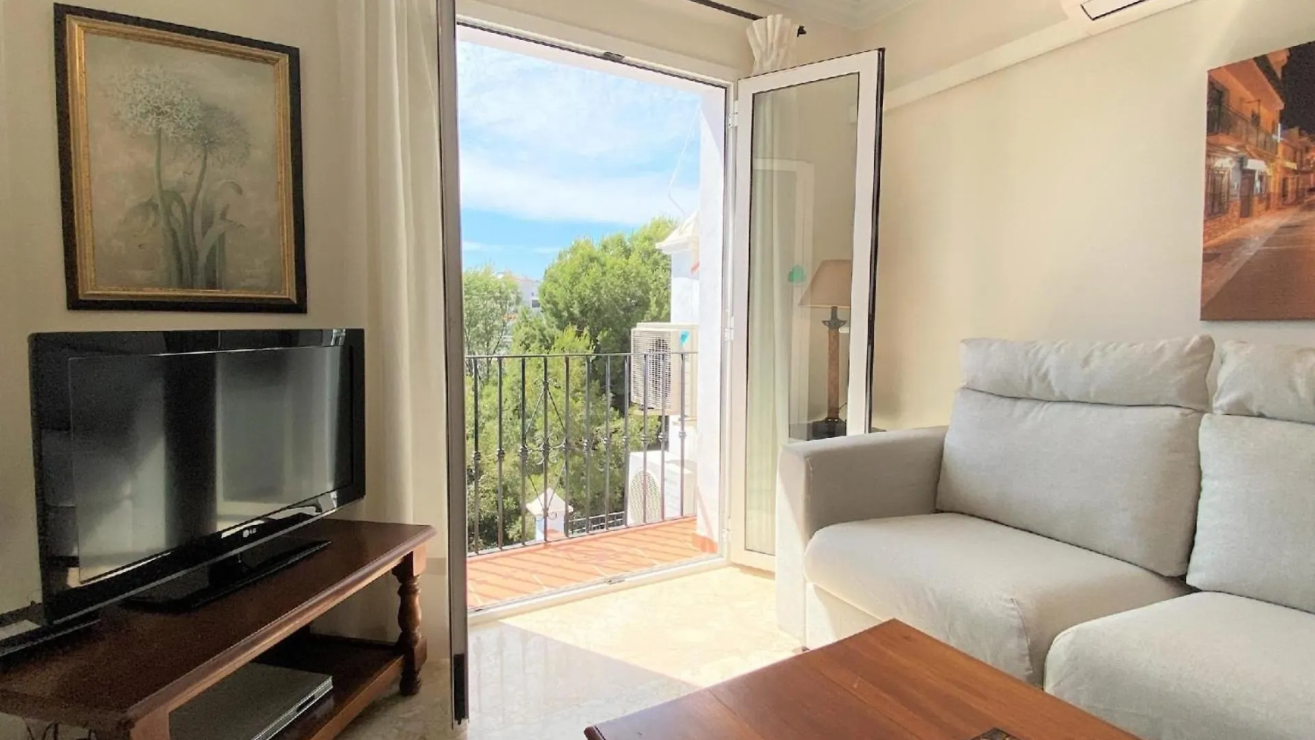 Holiday home Ferienhaus Mit Privatpool Fuer 8 Personen Ca 100 Qm In Nerja, Andalusien Costa Del Sol