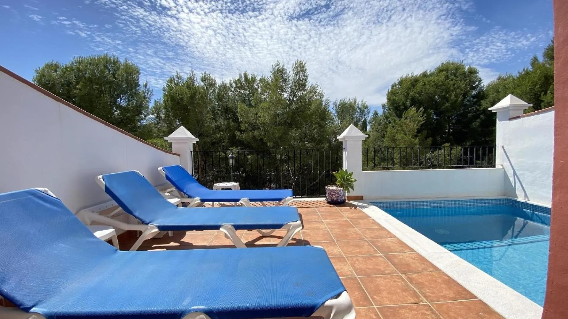 Ferienhaus Mit Privatpool Fuer 8 Personen Ca 100 Qm In Nerja, Andalusien Costa Del Sol